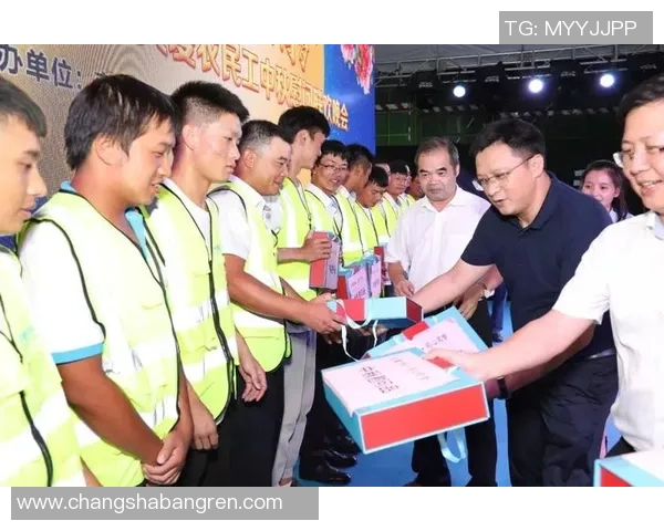 足球明星共庆中秋佳节团圆夜球迷欢聚一堂共享美好时光